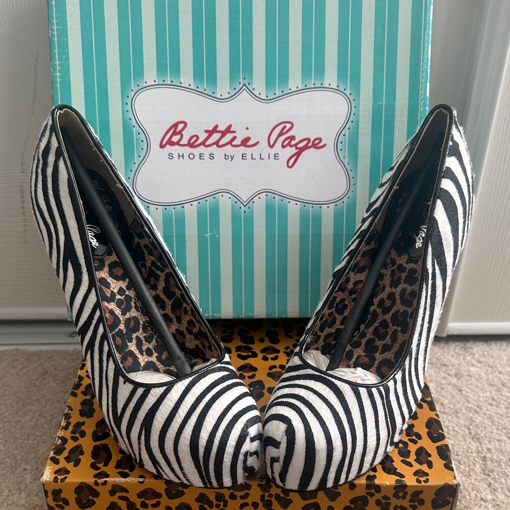 Bettie Page Zebra Stripe Heels